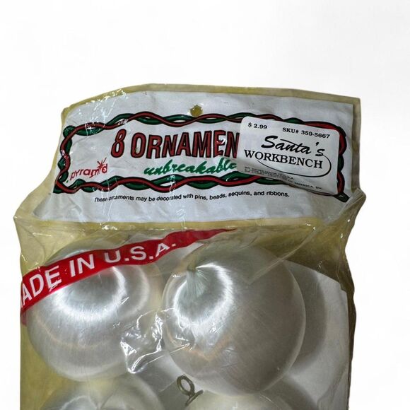 VTG Pyramid 8 Satin Ornaments White Unbreakable New in Package - Picture 2 of 4